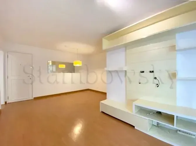 Imóvel para aluguel possui 75 metros quadrados com 2 quartos em Botafogo - Rio de Janeiro