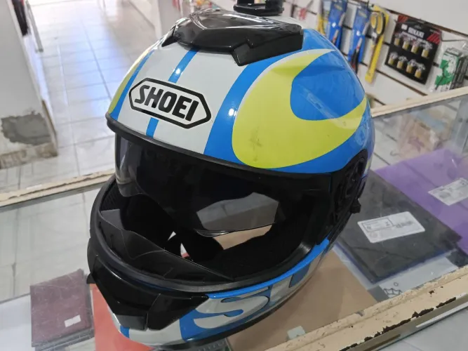 Capacete shoei suzuki