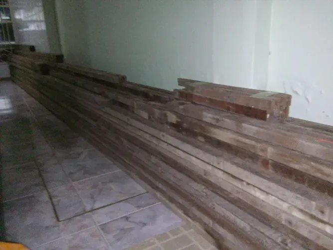 Vendo 15 Caibros de Maçaranduba de 7,24 Metros de comprimento