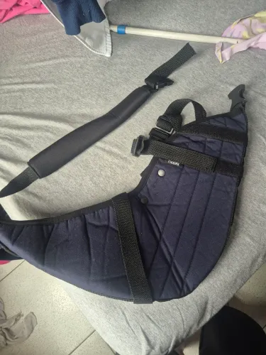 Tipóia Needs tamanho M novíssima 