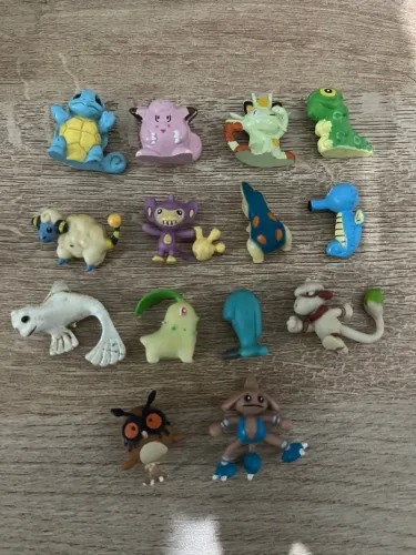 Miniaturas Pokémon Caçulinha 
