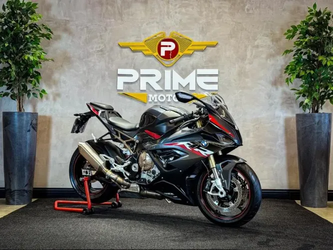 BMW S1000 RR 2022