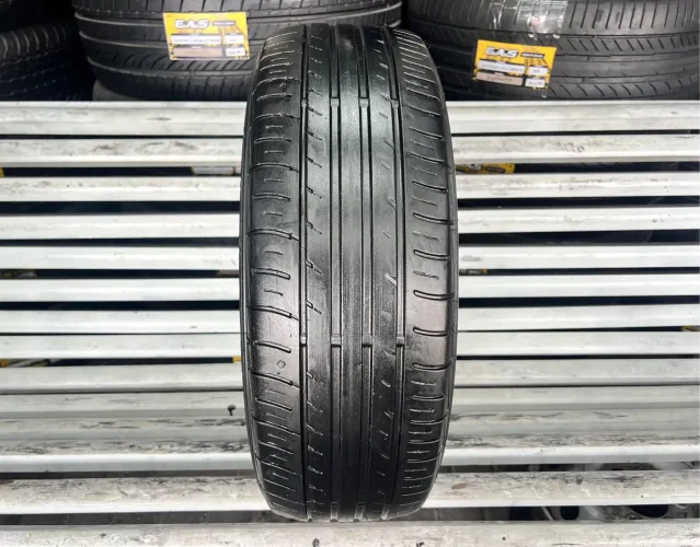 Pneu 185/60/15 Falken R$239,00 / Pneu 185/60R15