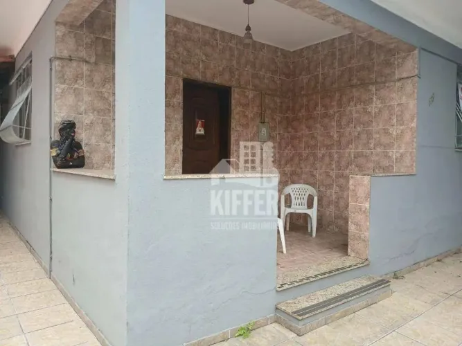 Casa com 4 quartos à venda, 319 m² por R$ 779.000 - Cubango - Niterói/RJ