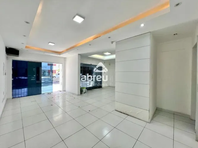 Prédio comercial - Petropolis