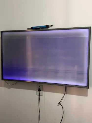 TV LG 43 POLEGADAS COM DEFEITO