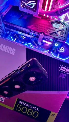 PLACA DE VÍDEO RTX 5080 Zotac Solid OC - GDDR7 - 256 bits - Na caixa - lançamento 