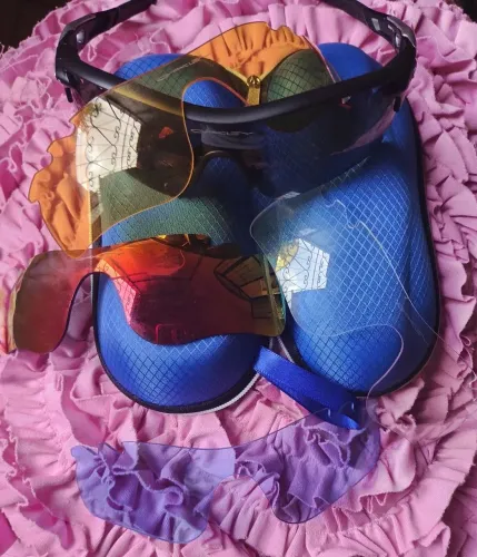 Óculos de sol Oakley - Novo