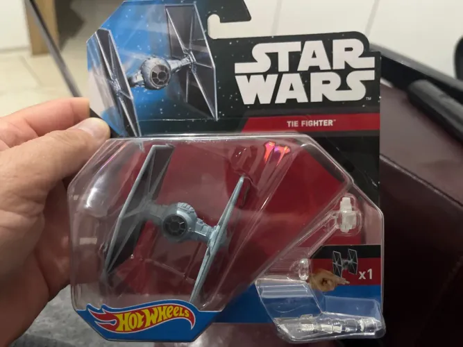 Hot Wheels Star Wars Tie Fighter