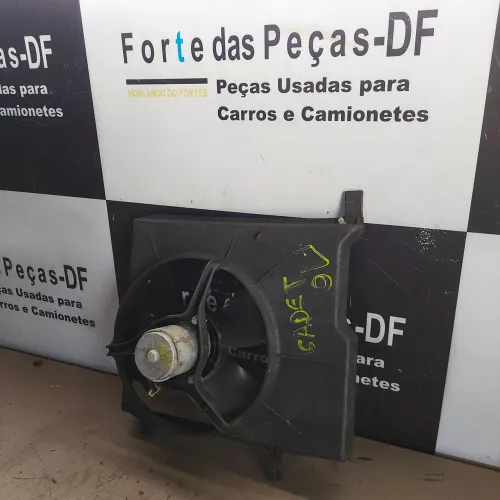 Defletor Ventoinha Do Kadett Monza Ipanema 89/93