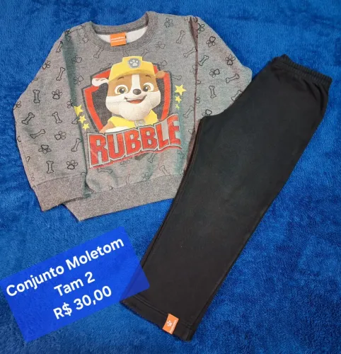 Lote de roupas Infantil 