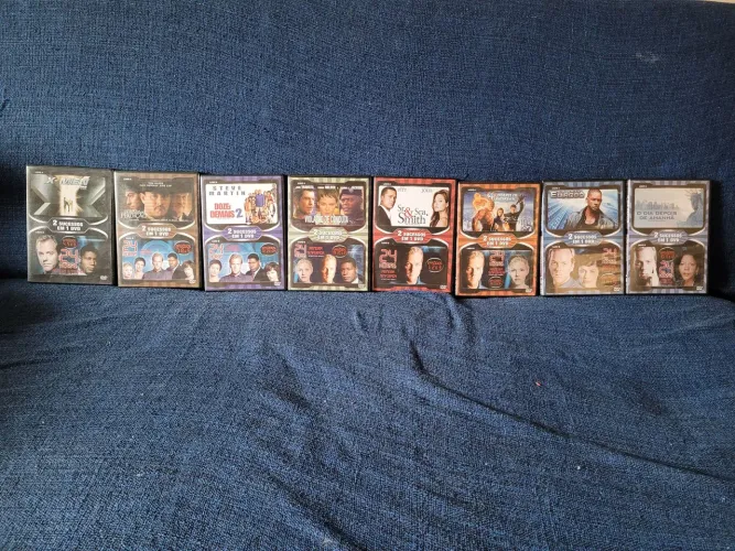 LOTE DVDs filmes variados + seriado 24 horas 
