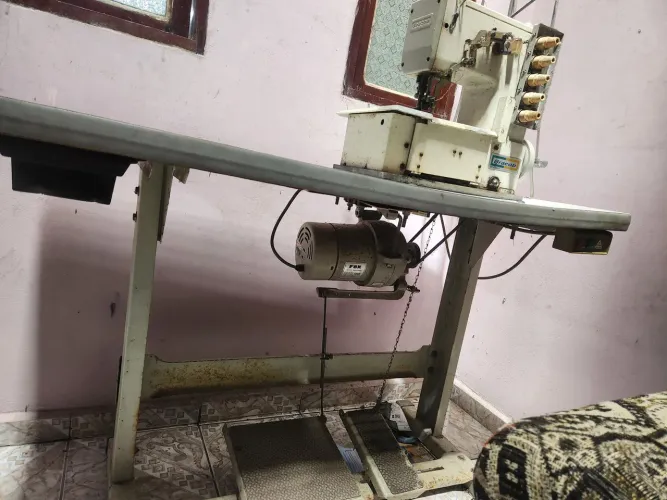 Máquina de Costura Industrial Bracob (leia a descrição)