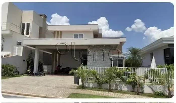 Sobrado à venda em Paulínia, Parque Brasil 500, com 2 quartos, com 315 m²