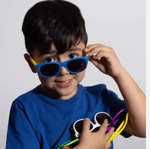 Óculos de Sol Infantil Coloridos - Diversão e Estilo