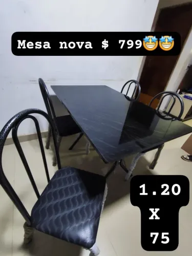 Mesa nova 1.20m com 4 cadeiras 