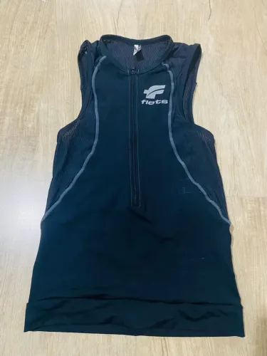 Regata com Zíper modelo Triatlon 
