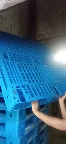Paletes De Plásticos Azul - Alta Durabilidade