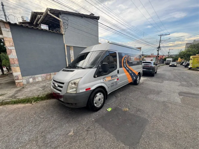 Ford Transit Van 3550 2.4 Tdci 14lug. Diesel 2011