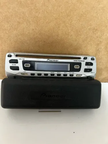 Frente RADIO PIONEER