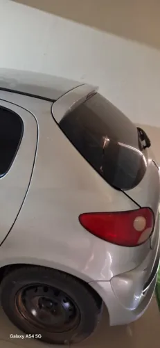 Peugeot 207 XR 1.4 Flex 8V 5P 2011