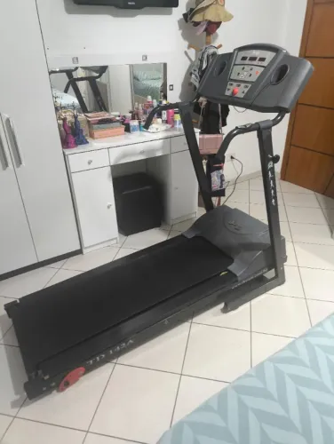 Esteira Ergométrica Dream Fitness Premium TD 142A