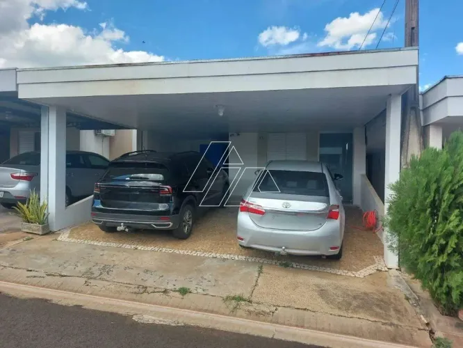 Casa em condomínio à venda, 2 quartos, 2 vagas, Jardim Nazareth - Marília/SP