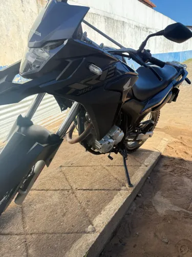 Vendo xre 300 2023