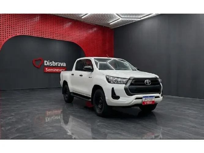 Toyota Hilux CD 4X4 2.8 Diesel Mec. 2024