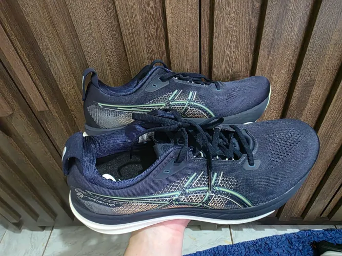 Asics Gel Kayano 33 Azul marinho
