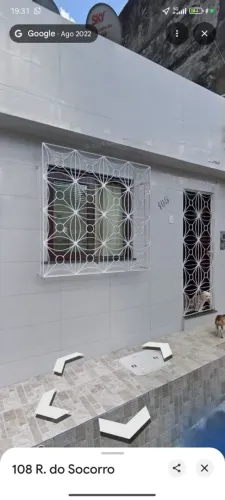 Aluga-se casa pequena e aconchegante, ideal para quem busca praticidade no dia a dia