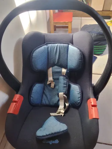 Bebê conforto Burigotto Touring