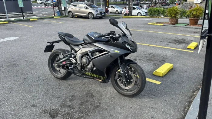 Triumph Daytona 660 2025