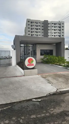 Aluguel de apartamento que nunca teve morador. 