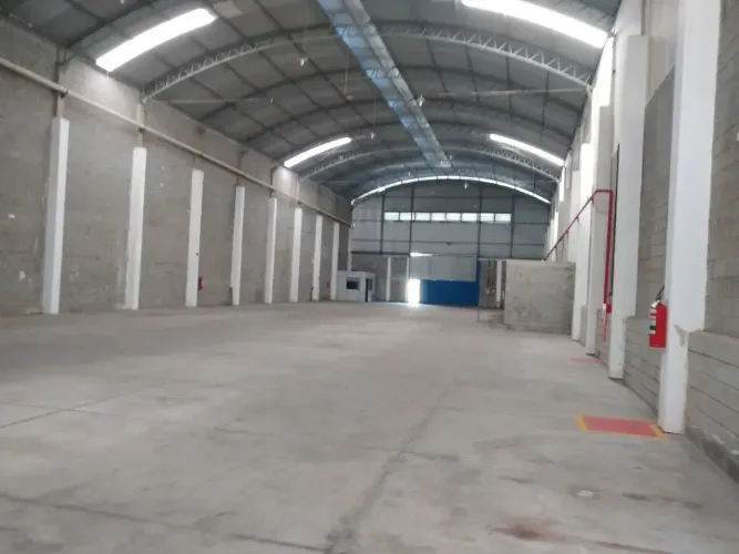 Imóvel para aluguel com 1200 metros quadrados em Jardim Limoeiro - Serra - ES