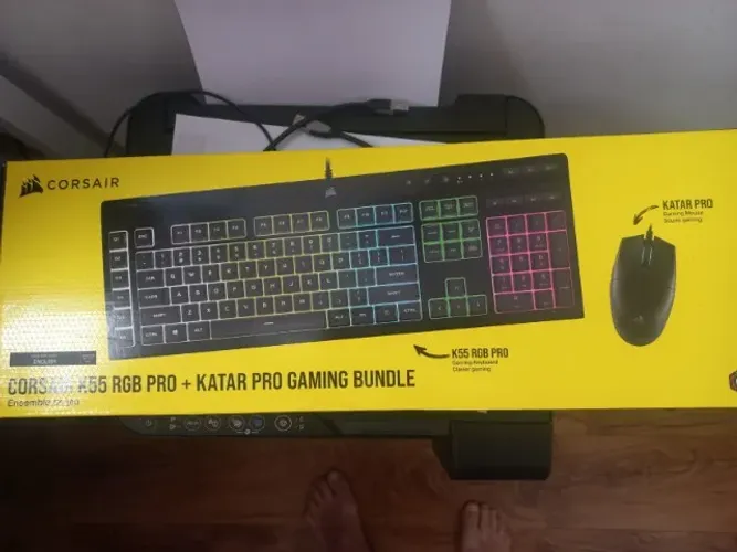 Teclado CORSAIR K55 RGB PRO - Novo - Versão English