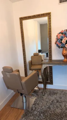 Cadeira de maquiagem Brudine