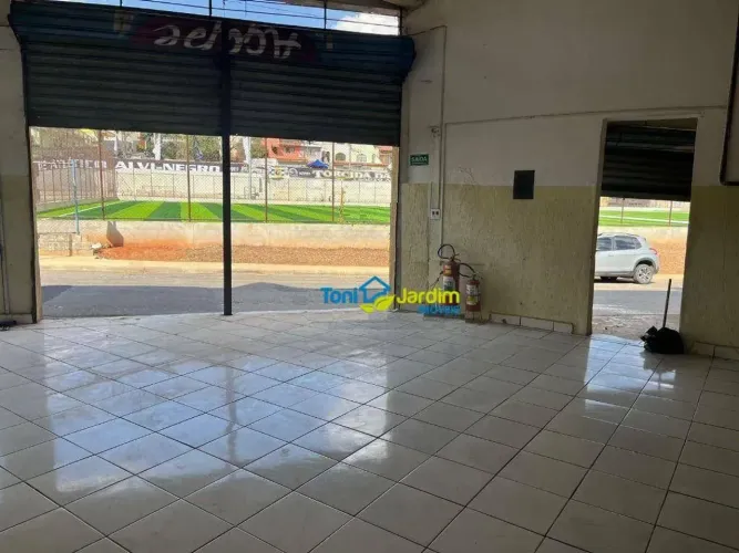 Salão à venda, 172 m² por R$ 540.000,00 - Vila Camilópolis - Santo André/SP