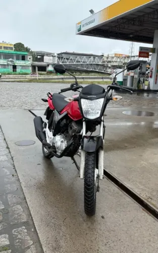 Vendo CG 160 vermelha