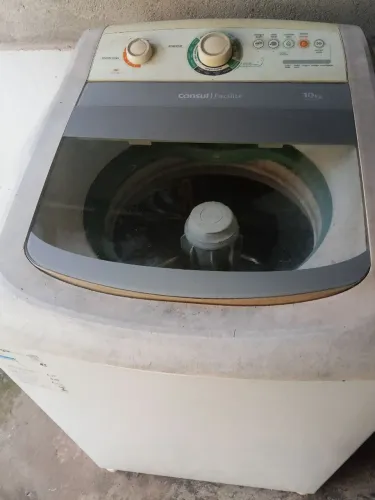 Vende máquina de lavar roupa