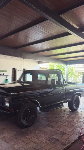 Ford F-1000 Super Diesel / Super Diesel Turbo 1990
