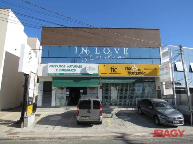 Oportunidade! Salas/Conjuntos em Centro - Palhoça