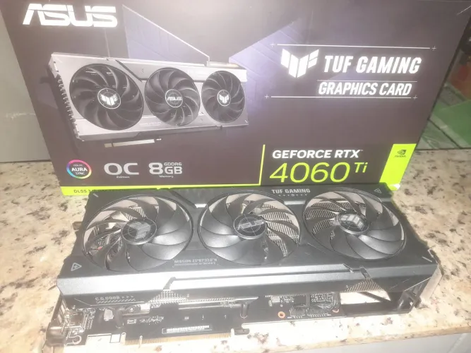 RTX 4060 Ti ASUS TUF Gaming OC 8GB - Estado de NOVA