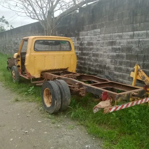 Caminhão para reforma F 350
