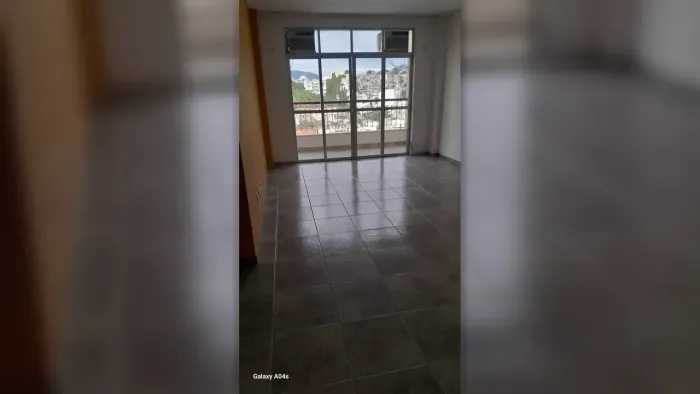 Imóvel para aluguel tem 150 metros quadrados com 3 quartos em São Domingos - Niterói - RJ