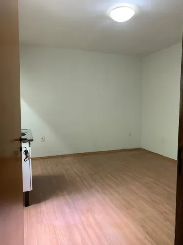 ALUGO KITNET Vila Hortênsia/ Pinheiros próximo ao terminal São Paulo