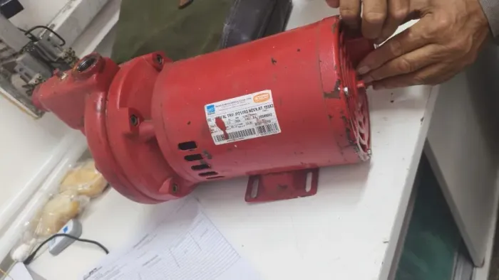 Bomba Trifásica 2 CV Marca Thebe