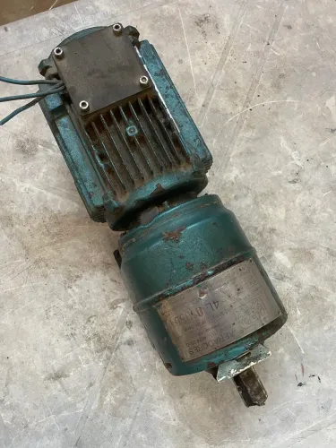 Motor com redução 1 cv trifásico 