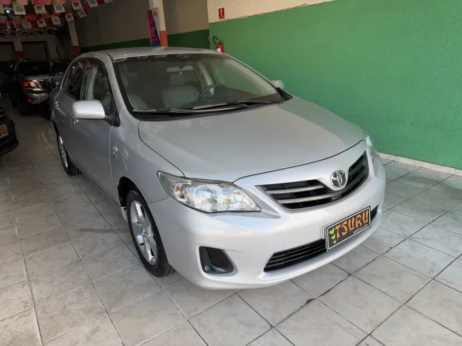 Toyota Corolla GLI 1.8 Flex 16V Aut. 2014
