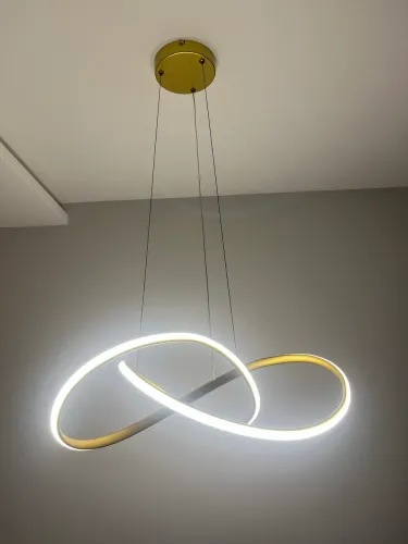Pendente aço dourado com fita de led 
